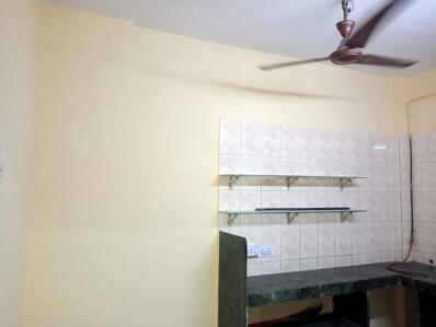 Kitchen Image of 844 Sq.ft 2 BHK Apartment / Flat for sale in Mulund East Mumbai for Rs. 15000000