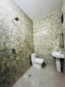 Image of 1950 Sq.ft 2 BHK Builder Floor for rent in Sector 64, Faridabad for Rs. 17000