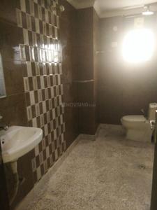 Bathroom Image of 1248 Sq.ft 1 RK Apartment / Flat for rent in Maidan Garhi New Delhi for Rs. 18000