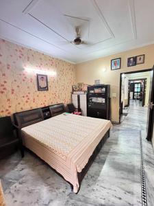Bedroom Image of 2250 Sq.ft 3 BHK Builder Floor for sale in Sector 49 Faridabad for Rs. 14000000