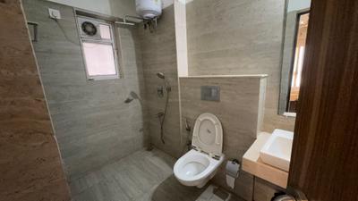 Image of 1350 Sq.ft 3 BHK Apartment / Flat for rent in Raheja Ridgewood, Goregaon East, Mumbai for Rs. 130000