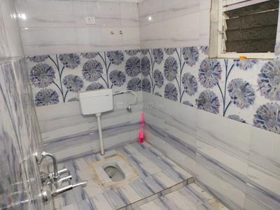 Bathroom Image of 1485 Sq.ft 3 BHK Apartment / Flat for rent in Narayani Puram, Namkum Ranchi for Rs. 16000