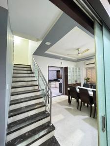 Image of 3700 Sq.ft 4 BHK Villa for rent in Thaltej, Ahmedabad for Rs. 120000