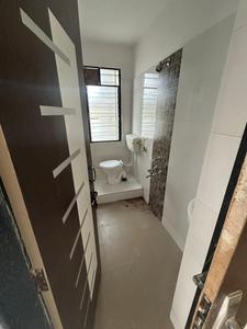 Bathroom Image of 1500 Sq.ft 3 BHK Apartment / Flat for rent in Savedi Ahmednagar for Rs. 20000