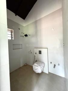 Bathroom Image of 3900 Sq.ft 2.5 BHK Independent House for sale in Mugathihalli Chikkamagaluru for Rs. 25000000