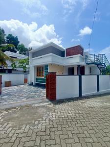 Image of 900 Sq.ft 2 BHK Independent House for sale in Kongorppilly, Kochi for Rs. 4300000