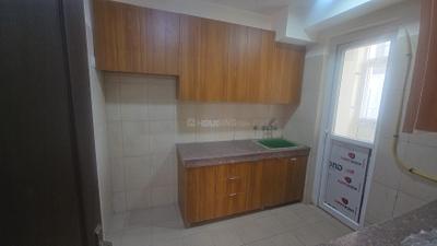 Kitchen Image of 1250 Sq.ft 2 BHK Apartment / Flat for rent in Phase 2 Noida for Rs. 32000