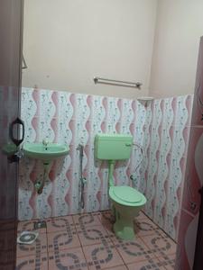 Bathroom Image of 1000 Sq.ft 3 BHK Builder Floor for rent in Kattakkada Thiruvananthapuram for Rs. 7000