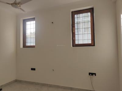 Bedroom Image of 1200 Sq.ft 2 BHK Builder Floor for rent in Spring Grace, Mutkkipur Lucknow for Rs. 16000