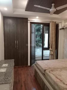 Bedroom Image of 1800 Sq.ft 3 BHK Builder Floor for rent in Safdarjung Development Area New Delhi for Rs. 160000