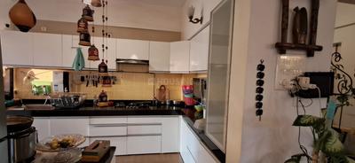 Kitchen Image of 2300 Sq.ft 3 BHK Apartment / Flat for sale in The Sovereign, Kalyani Nagar Pune for Rs. 33900000