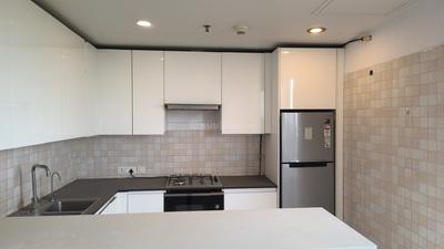 Kitchen Image of 1380 Sq.ft 2 BHK Apartment / Flat for rent in Supertech Supernova, Sector 94 Noida for Rs. 54500