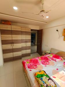 Bedroom Image of 2313 Sq.ft 3 BHK Apartment / Flat for sale in Motera Ahmedabad for Rs. 13500000
