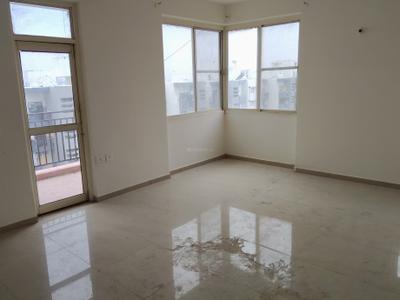 Bedroom Image of 2350 Sq.ft 4 BHK Apartment / Flat for rent in Omaxe Heights, Sector 86 Faridabad for Rs. 45000