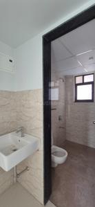 Image of 1012 Sq.ft 2 BHK Apartment / Flat for rent in Shapoorji Pallonji Joyville Sensorium, Maan, Pune for Rs. 27000