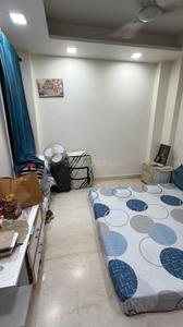 Bedroom Image of 1800 Sq.ft 3 BHK Builder Floor for sale in Rajouri Garden New Delhi for Rs. 30000000