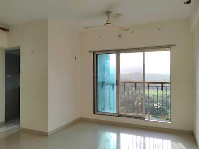 Living Room Image of 533 Sq.ft 1 BHK Apartment / Flat for rent in Kasarvadavali Thane for Rs. 20000
