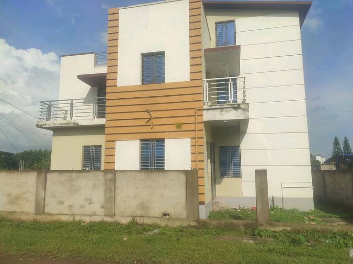 Hatisala, New Town Main Image 1