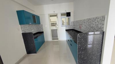 Kitchen Image of 900 Sq.ft 2 BHK Apartment / Flat for rent in Goel Ganga Altus Wing D And E, Kharadi Pune for Rs. 36000