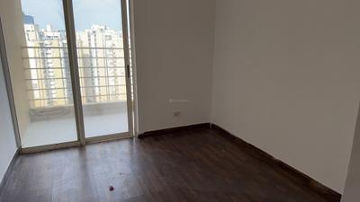 Bedroom Image of 1410 Sq.ft 3 BHK Apartment / Flat for sale in Paras Tierea, Sector 137 Noida for Rs. 11100000