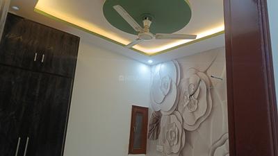 Bedroom Image of 725 Sq.ft 3 BHK Builder Floor for sale in Dwarka Mor New Delhi for Rs. 4500000
