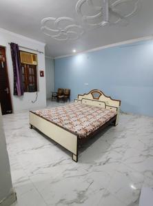 Bedroom Image of 1000 Sq.ft 2 BHK Builder Floor for rent in Sharda Nagar Lucknow for Rs. 12000