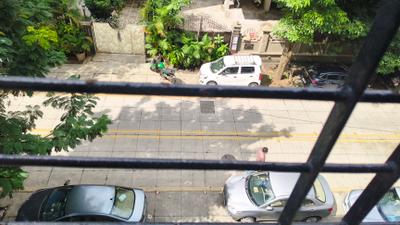 Balcony Image of 400 Sq.ft 1 RK Apartment / Flat for rent in Borivali West Mumbai for Rs. 25000