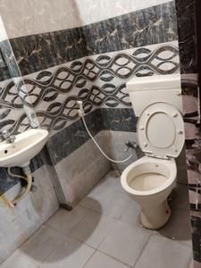 Image of 1000 Sq.ft 2 BHK Apartment / Flat for rent in Murad Nagar, Hyderabad for Rs. 20000