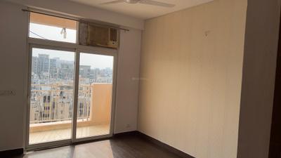 Bedroom Image of 935 Sq.ft 2 BHK Apartment / Flat for sale in Mahagun Mywoods Phase 3, Noida Extension Greater Noida for Rs. 7600000