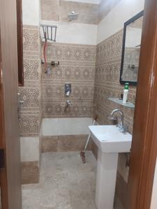 Image of 900 Sq.ft 3 BHK Builder Floor for rent in Dashrath Puri, New Delhi for Rs. 25000