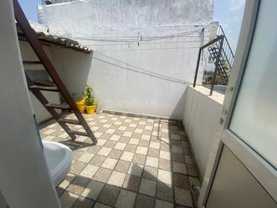 Balcony Image of 1050 Sq.ft 1 BHK Apartment / Flat for rent in Kohinoor Apartment, Kalkaji New Delhi for Rs. 32000