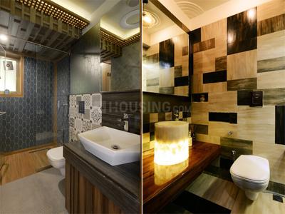Bathroom Image of 4500 Sq.ft 6 BHK Apartment / Flat for sale in Meethi Hill Crest Apartment, Bandra West Mumbai for Rs. 270000000