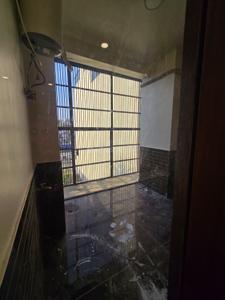 Balcony Image of 1800 Sq.ft 3 BHK Builder Floor for rent in Anand Vihar New Delhi for Rs. 60000