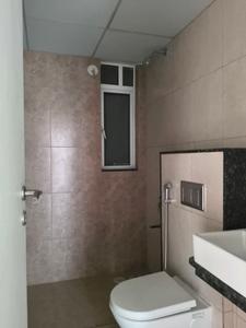 Common Bathroom Image of 954 Sq.ft 3 BHK Apartment / Flat for sale in Godrej Green Vistas, Mahalunge Pune for Rs. 8800000