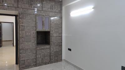Bedroom Image of 2100 Sq.ft 4 BHK Apartment / Flat for sale in Sector 6 Dwarka New Delhi for Rs. 35000000