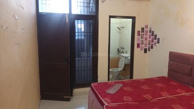 Bedroom Image of 1350 Sq.ft 3 BHK Builder Floor for rent in Lohgarh Zirakpur for Rs. 18000