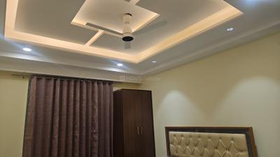Bedroom Image of 1500 Sq.ft 2 BHK Builder Floor for rent in Sector 54 Gurgaon for Rs. 70000