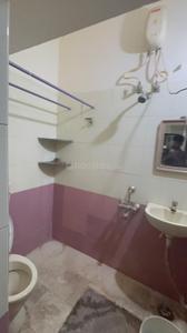 Bathroom Image of 1600 Sq.ft 2 BHK Apartment / Flat for rent in Ramamurthy Nagar Bengaluru for Rs. 30000