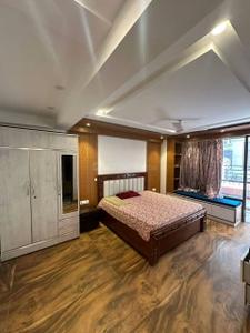 Bedroom Image of 3650 Sq.ft 4 BHK Builder Floor for rent in The Falcon, Sector 52A Gurgaon for Rs. 105000