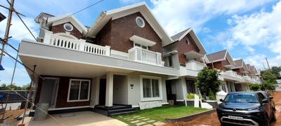 Image of 2600 Sq.ft 4 BHK Villa for sale in Kakkanad, Kochi for Rs. 19000000