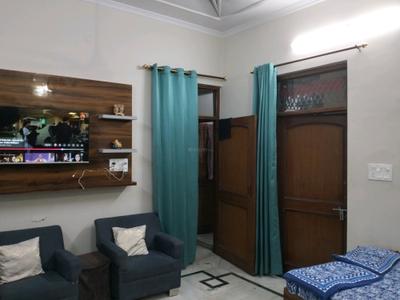 Living Room Image of 910 Sq.ft 2 BHK Builder Floor for sale in Shahdara New Delhi for Rs. 8000000