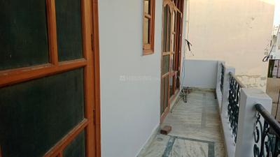Image of 1600 Sq.ft 2 BHK Builder Floor for rent in Sector 14, Gurgaon for Rs. 35000