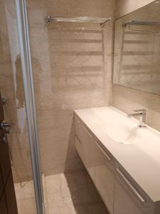 Bathroom Image of 3600 Sq.ft 4 BHK Independent House for rent in Vasant Vihar New Delhi for Rs. 300000