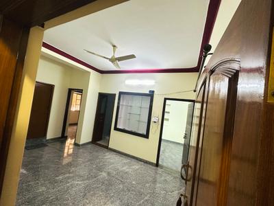 Living Room Image of 750 Sq.ft 2 BHK Independent House for rent in Palace Guttahalli Bengaluru for Rs. 20000