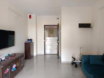 Living Room Image of 900 Sq.ft 2 BHK Apartment / Flat for rent in Satyam Shivam Sundaram, Hadapsar Pune for Rs. 21000