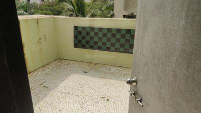 Balcony Image of 850 Sq.ft 1 BHK Apartment / Flat for rent in Khar West Mumbai for Rs. 110000