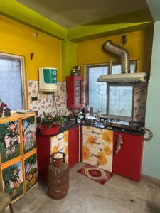 Kitchen Image of 550 Sq.ft 1 BHK Builder Floor for rent in Haltu Kolkata for Rs. 15000