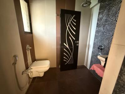 Image of 950 Sq.ft 2 BHK Apartment / Flat for rent in Hiranandani Estate, Hiranandani Estate, Thane for Rs. 42000