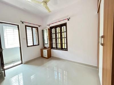 Bedroom Image of 700 Sq.ft 1 BHK Builder Floor for rent in Indira Nagar Bengaluru for Rs. 37500