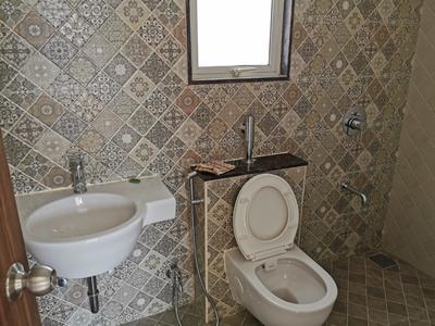 Bathroom Image of 660 Sq.ft 2 BHK Apartment / Flat for rent in Hinjawadi Phase 3 Pune for Rs. 28000